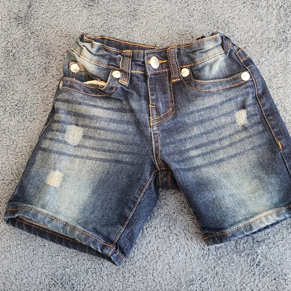 True religion toodler shorts - Picture 2 of 4